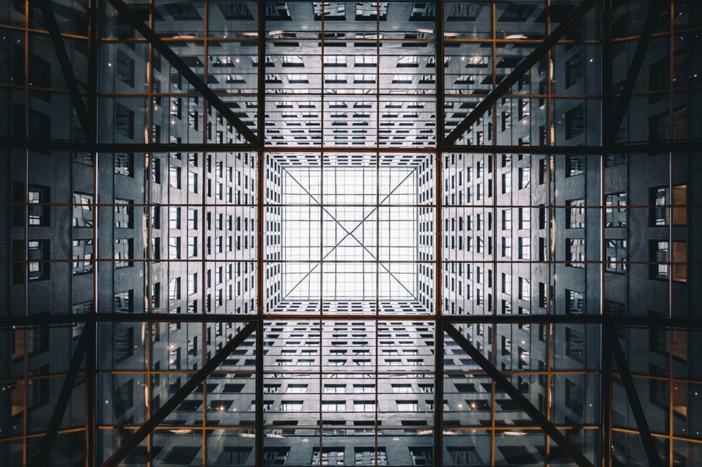 visão inferior de construção civil