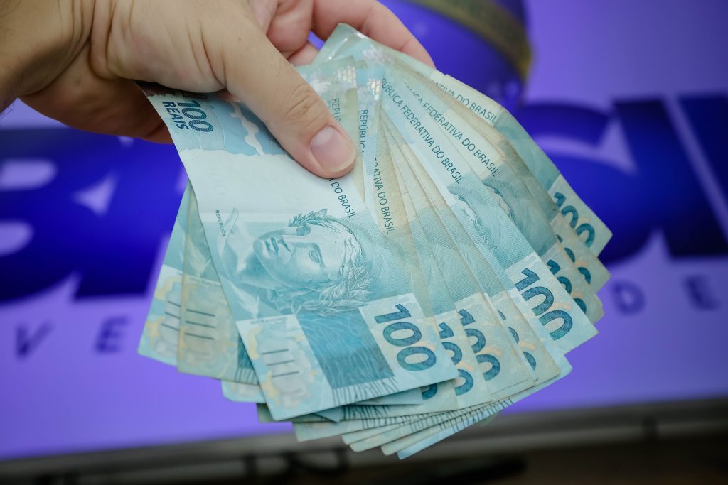 Governo usará FGTS na faixa 4 do MCMV para não “depender” do congresso